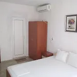 Πανσιόν Krasi