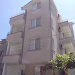 Krasi Τσερνομόρετς