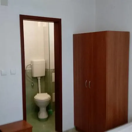 Krasi Τσερνομόρετς