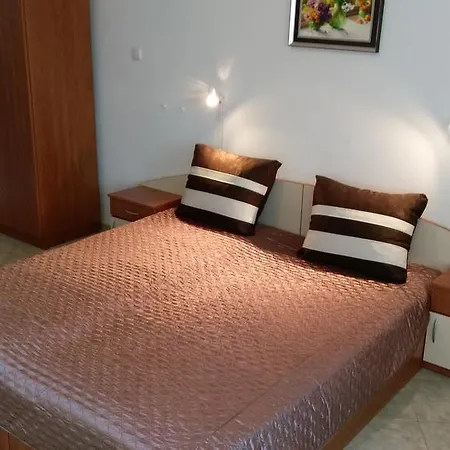 Πανσιόν Krasi *