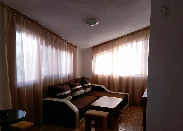 Krasi 切尔诺莫雷茨